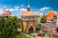 FALLER 191789 - H0 - Altstadttor mit Mauer, Ep. I